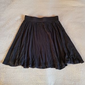 Ardene || flowy black mini skirt